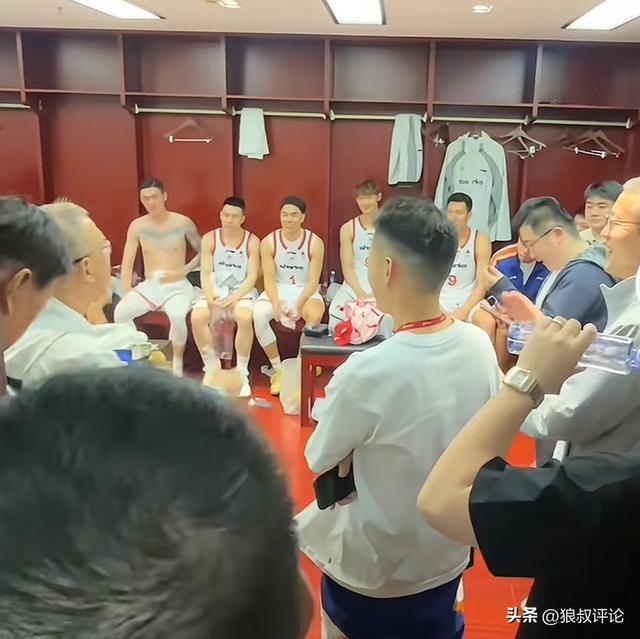 开云娱乐-财大气粗!上海高层:代表俱乐部再次郑重承诺 夺冠奖金一分不少